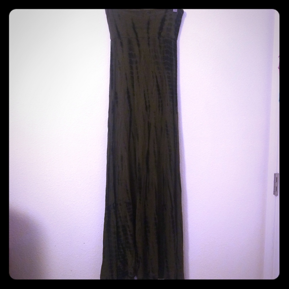 Green and Black Maxi Skirt